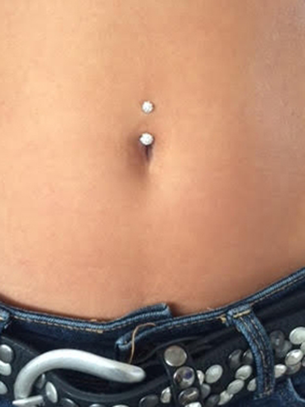 navelpiercing-swarovski-white-small navelpiercing-swarovski-white-small