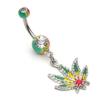 Jamaikanisches Cannabisblatt-Bauchnabelpiercing