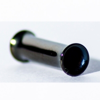4 mm doppelt ausgestellter schwarzer PVD-Tunnel