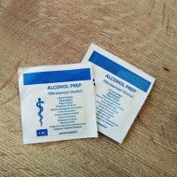 Alkohol-Reinigungstuch