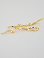Ohrring mit Schlangenanhänger – Gold