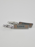 Oorring hanger bedel love - zilver