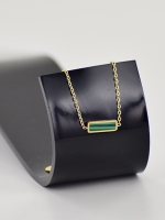 Armband met groene bedel - goud