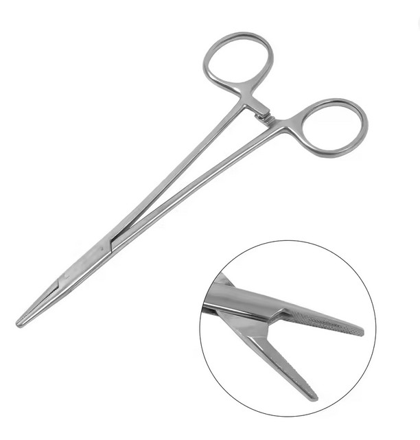 Tangetje voor het plaatsen van piercing Tangetje voor het plaatsen van piercing